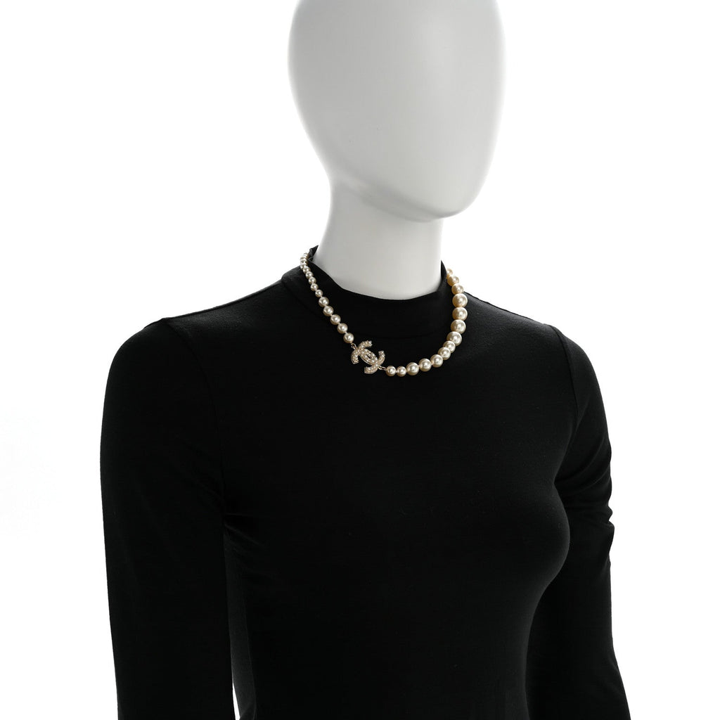 Pearl CC 100th Anniversary Necklace Light Gold