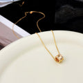 BEE MINI PEDANT ZIRCONIA NECKLACE
