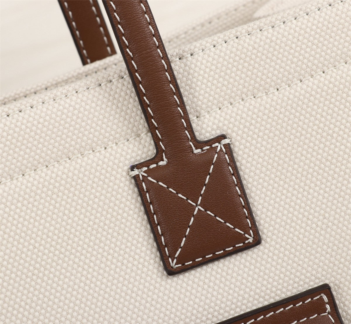 Burberry Freya Tote Bag 33cm Ivory Brown in Cowhide
