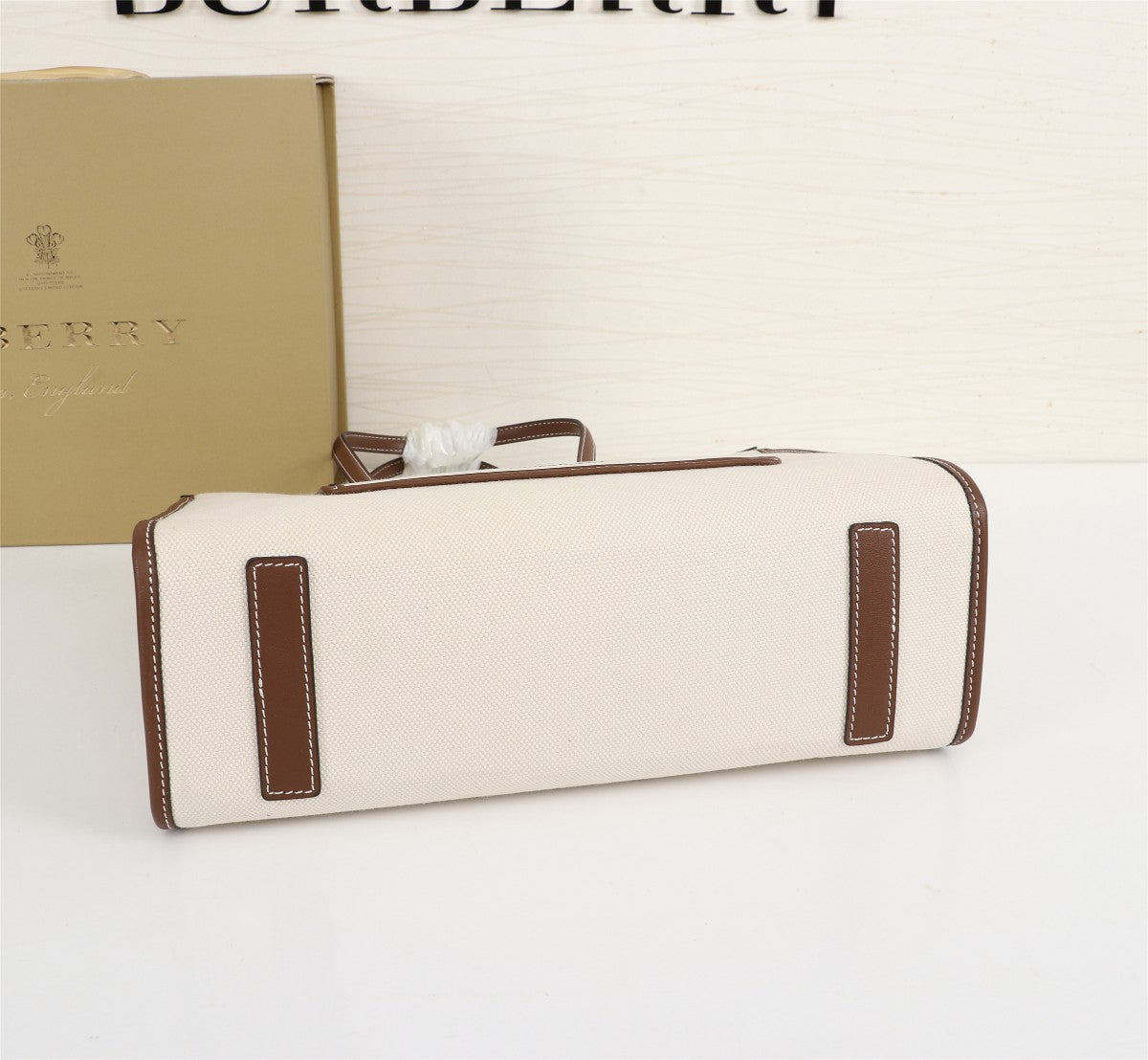 Burberry Freya Tote Bag 33cm Ivory Brown in Cowhide