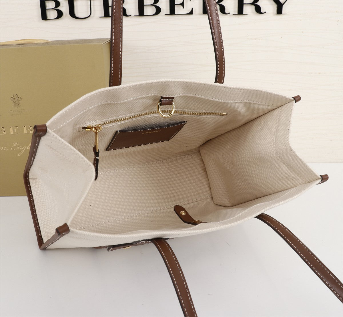 Burberry Freya Tote Bag 33cm Ivory Brown in Cowhide