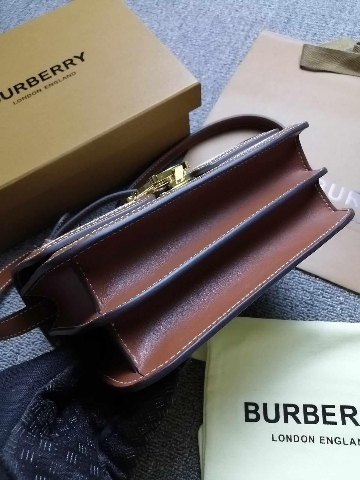 Burberry TB Bag 21cm White Brown in Canvas
