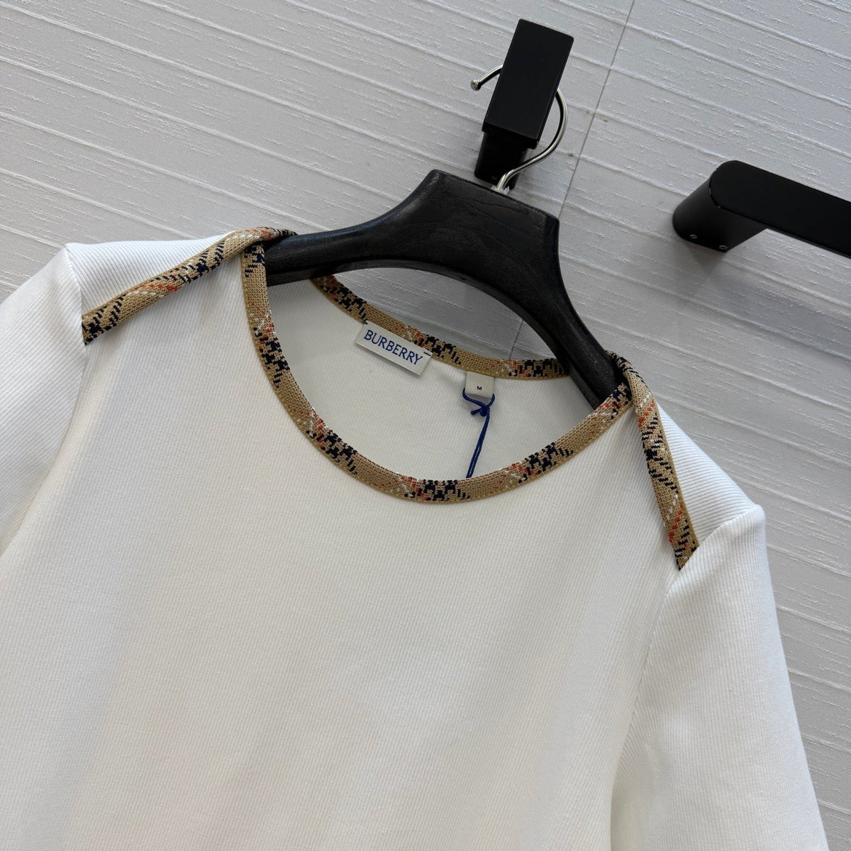 Burberry Short-sleeved T-shirt White in Polyester 376658