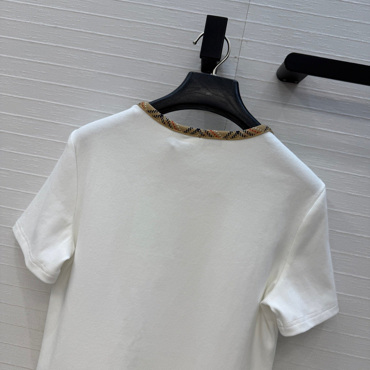 Burberry Short-sleeved T-shirt White in Polyester 376658