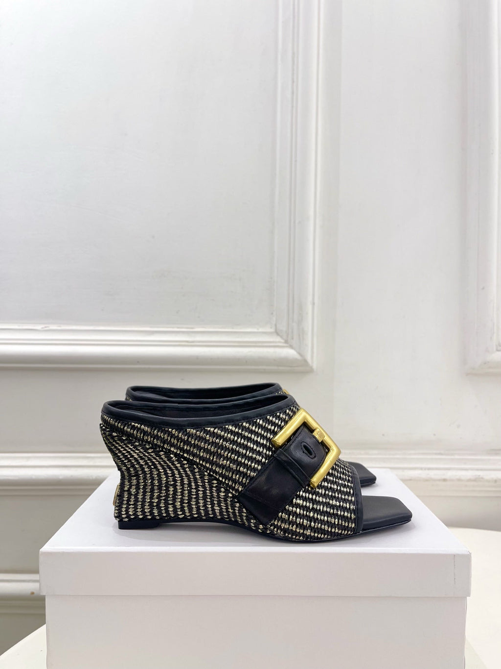 BM Anthem Buckle Wedge Mules 7.5cm Black Woven Leather 892303