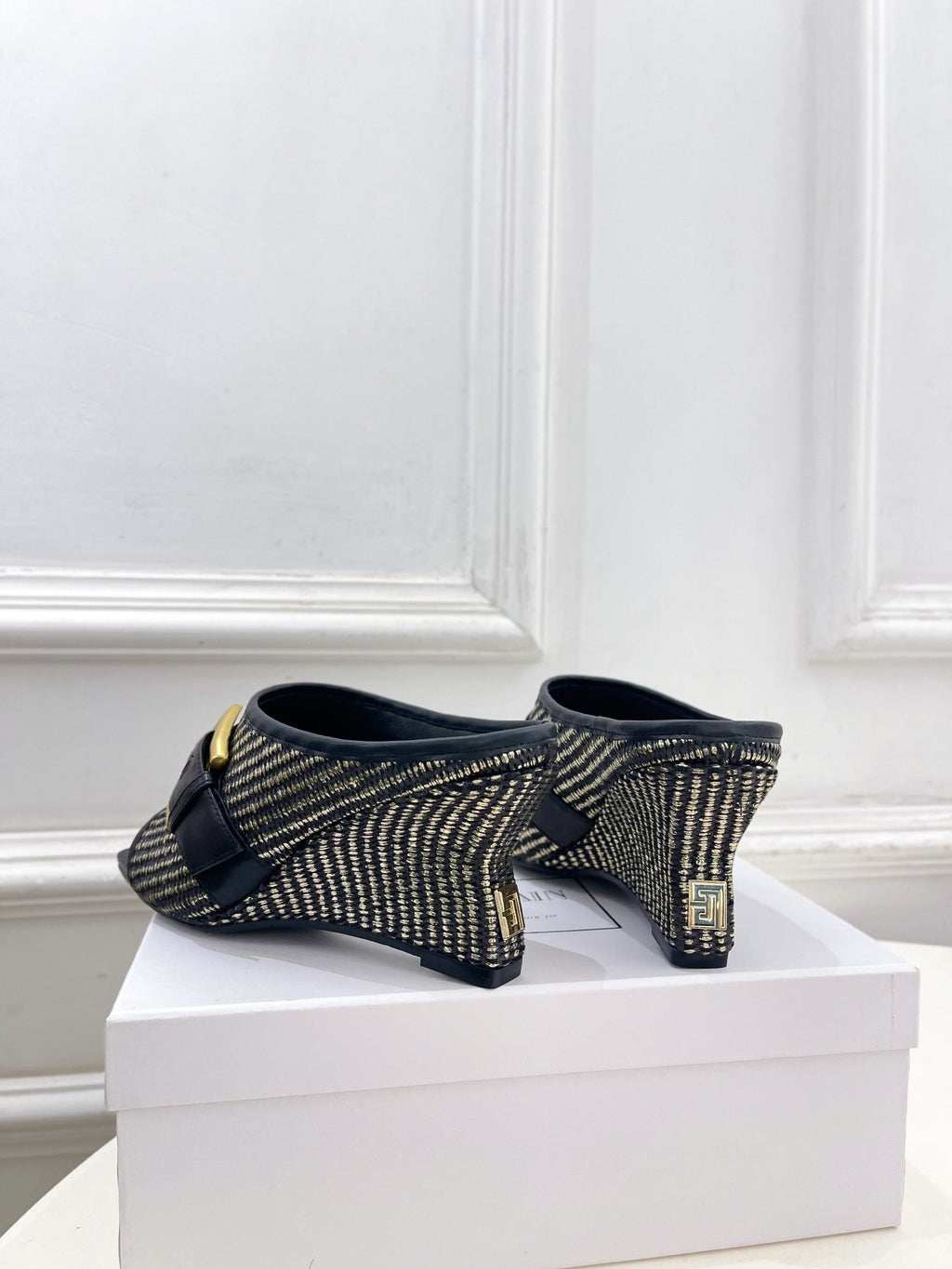 BM Anthem Buckle Wedge Mules 7.5cm Black Woven Leather 892303