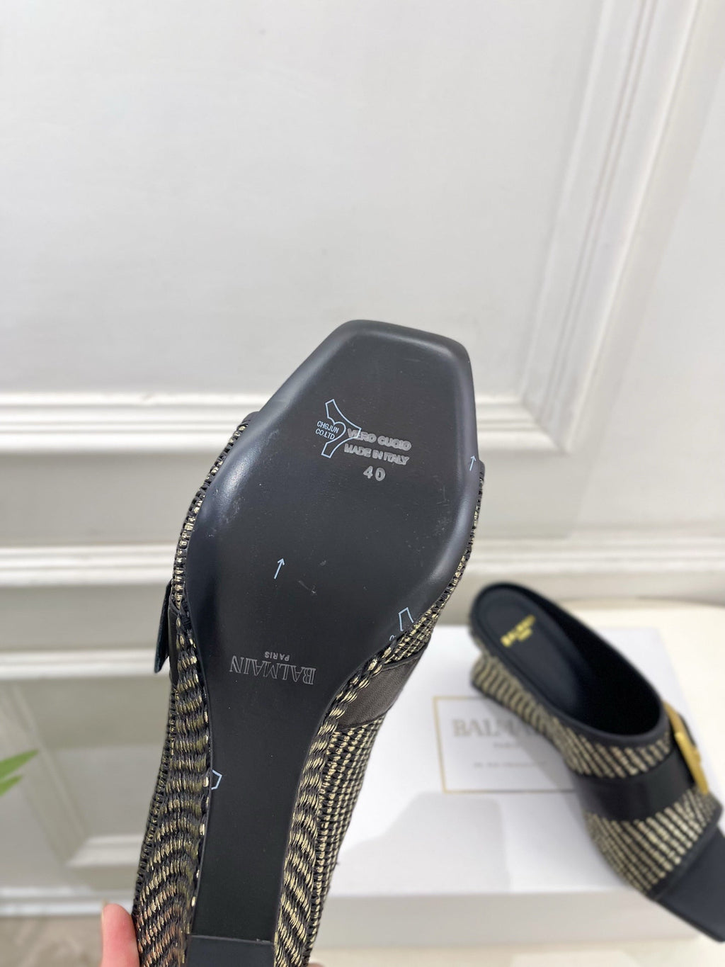 BM Anthem Buckle Wedge Mules 7.5cm Black Woven Leather 892303