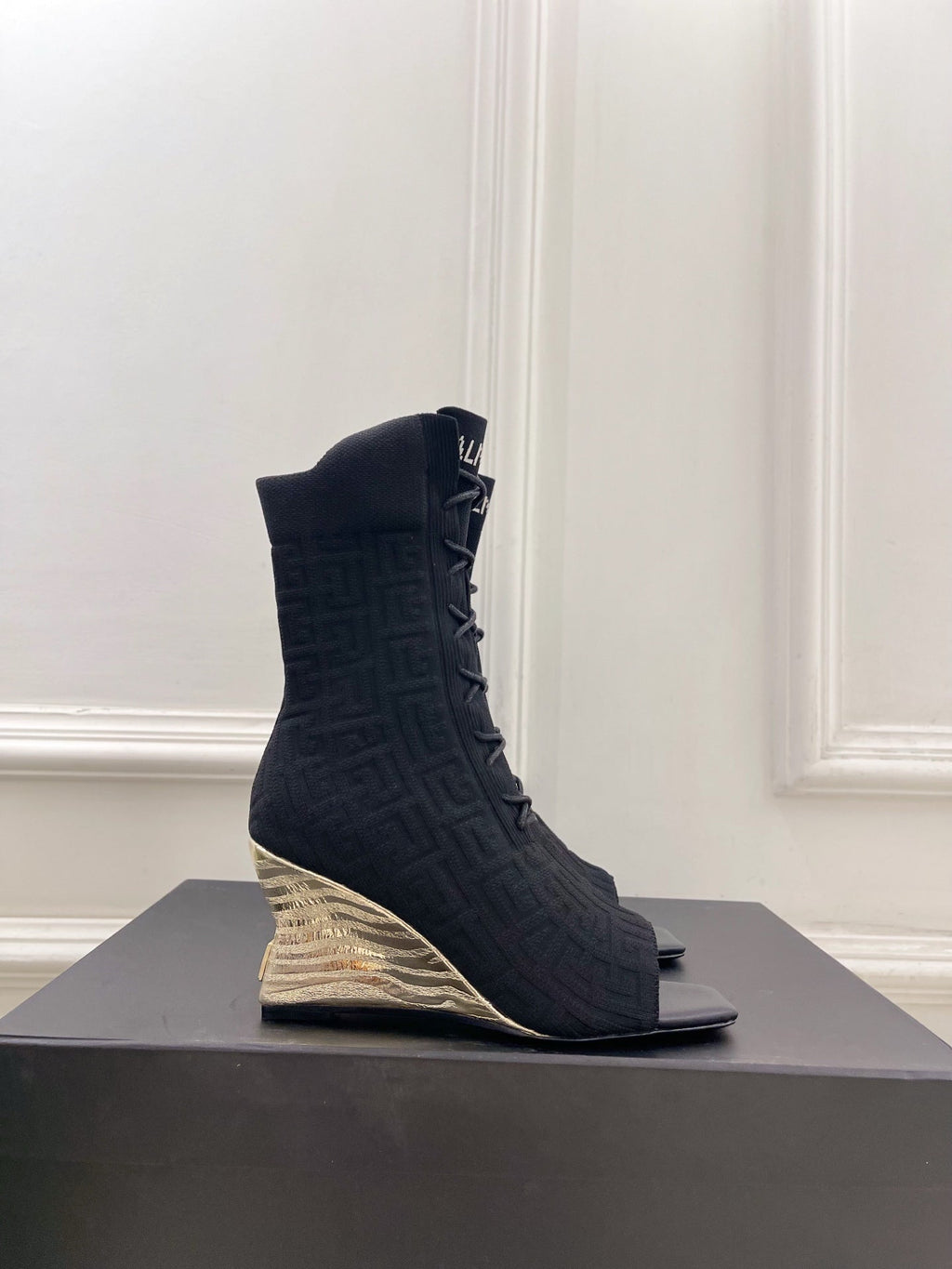 BM Moneta Monogram Knit Boots Black Custom Knit Fabric 892302