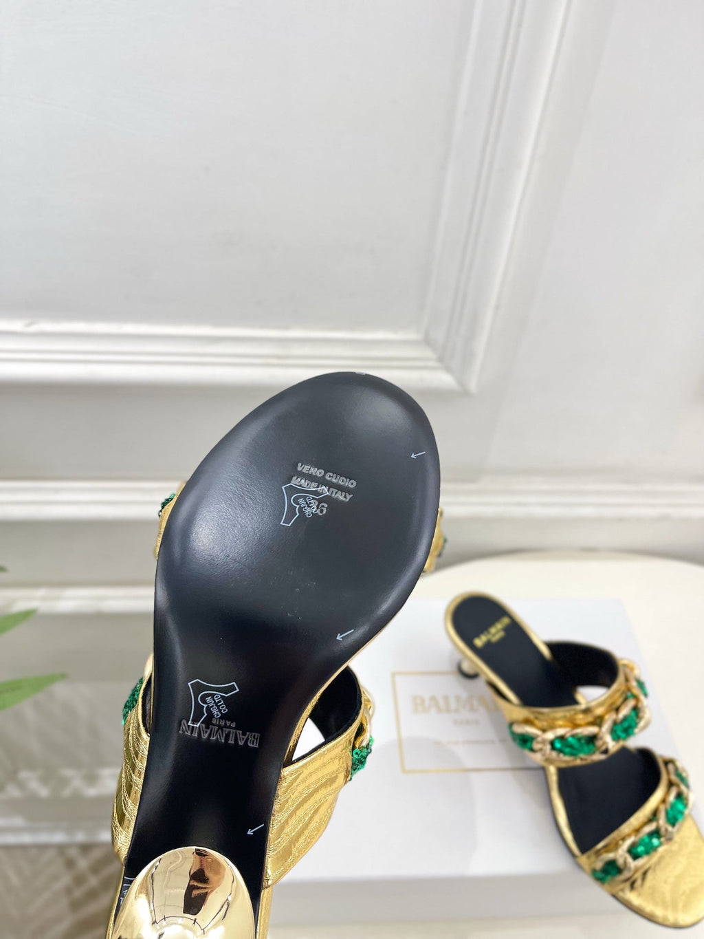 BM Sequin Chain Sandals 5cm Gold Green Metallic Leather 892298