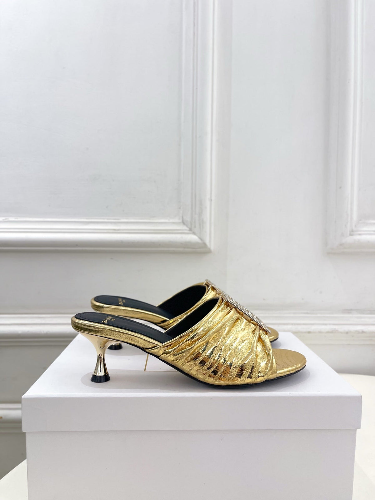 BM Crystal B Buckle Pleated Mules 5cm Gold Metallic Leather 892292