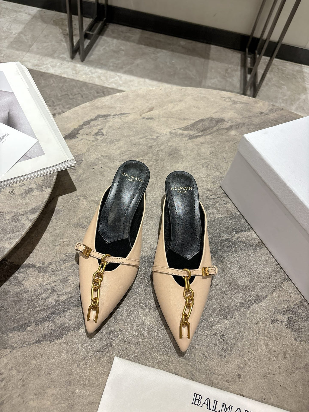 BM 26 Sync Chain Mules Beige Calfskin Leather 888585