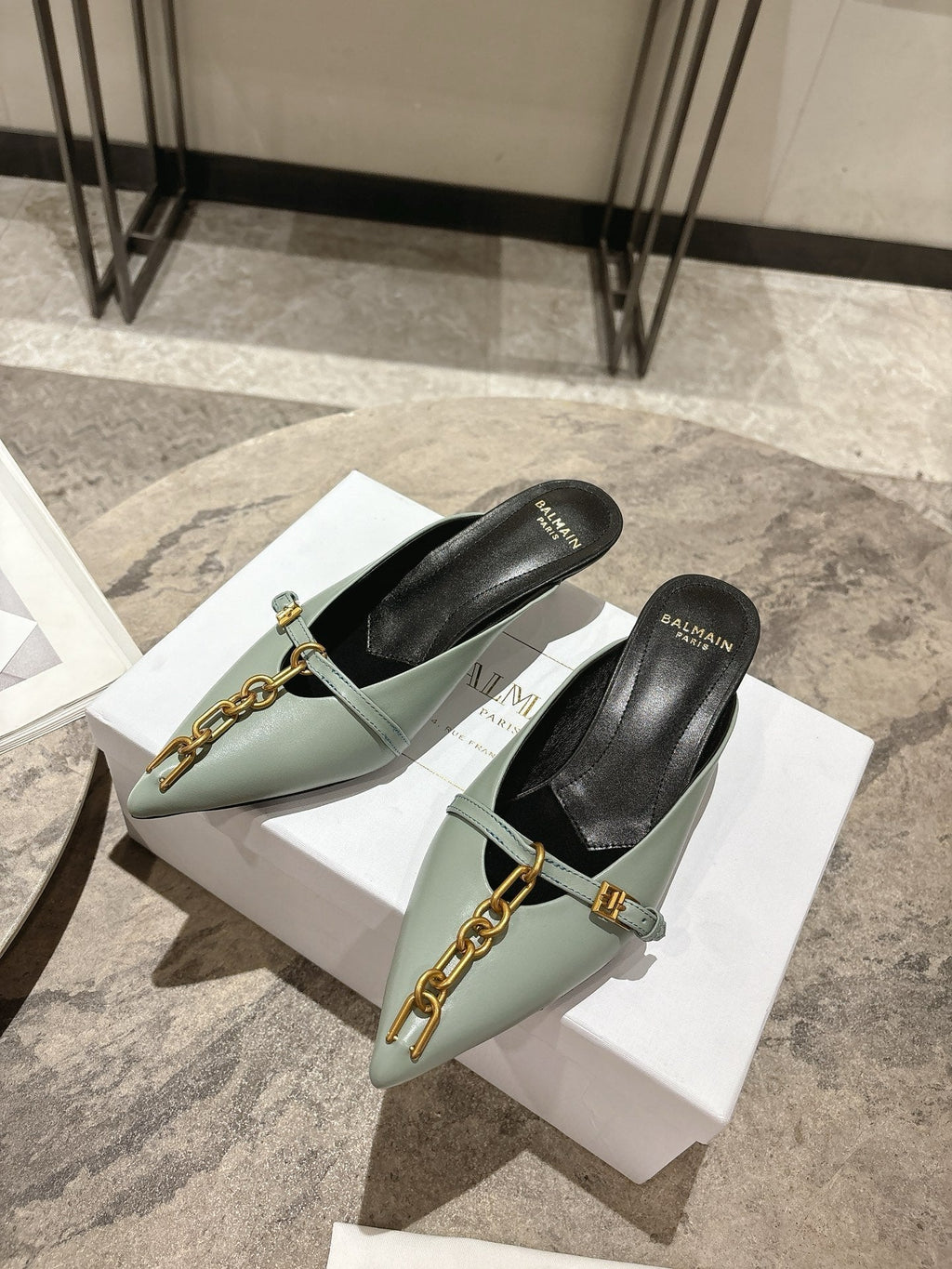 BM 26 Sync Chain Mules Light Green Calfskin Leather 888584