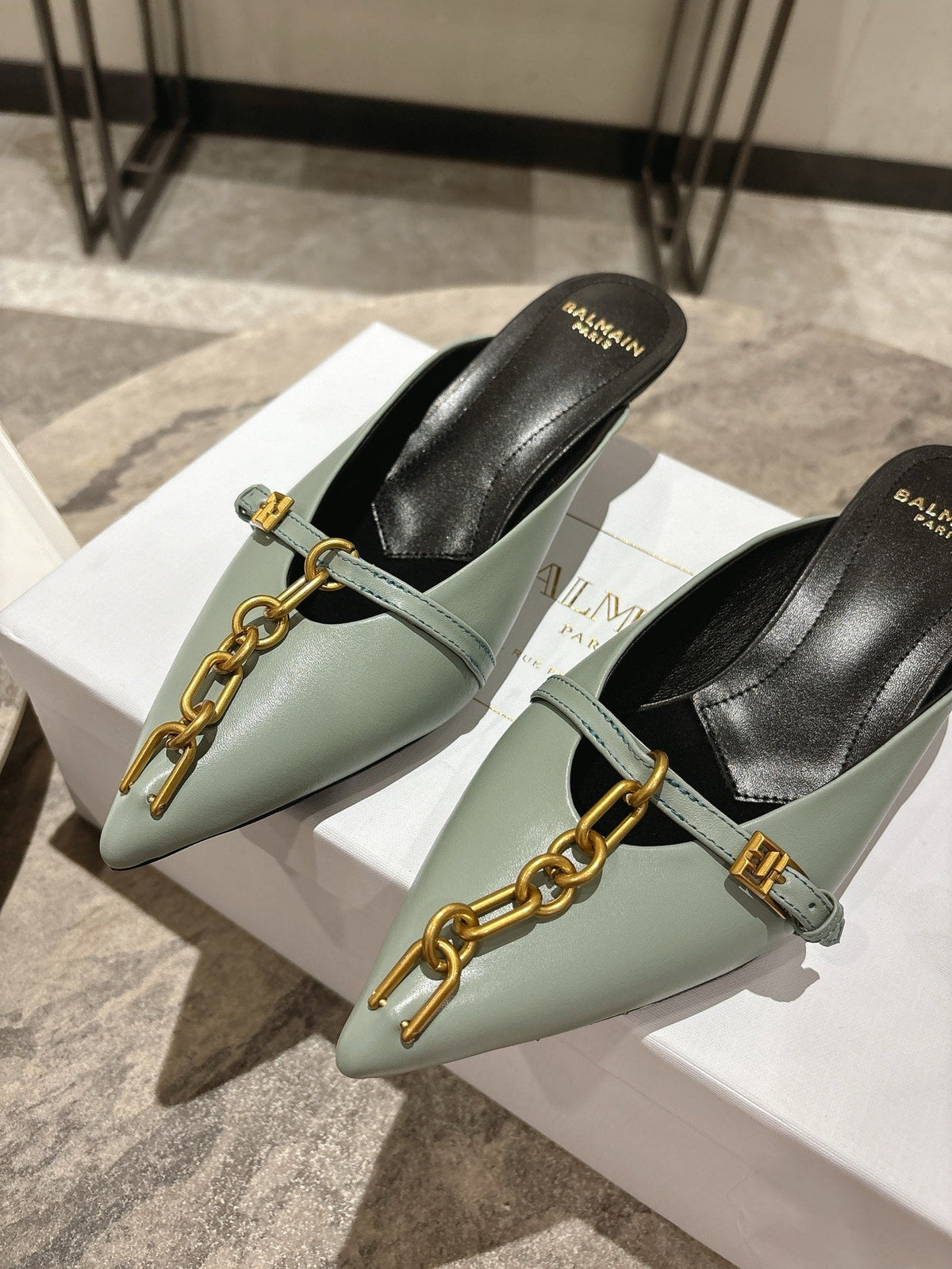 BM 26 Sync Chain Mules Light Green Calfskin Leather 888584