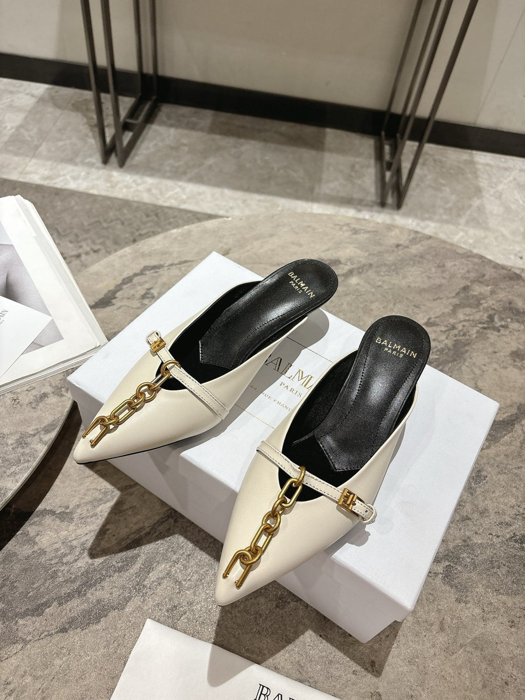 BM 26 Sync Chain Mules White Calfskin Leather 888583
