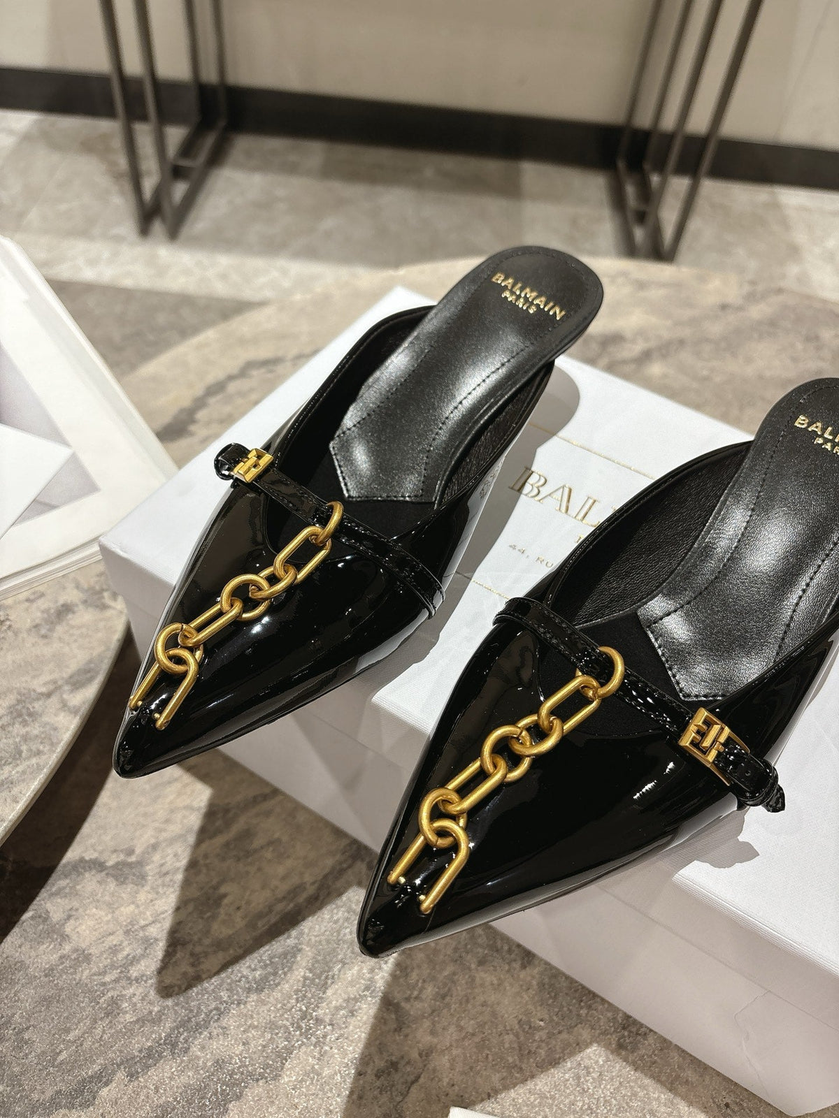 BM 26 Sync Chain Mules Black Calfskin Leather 888581