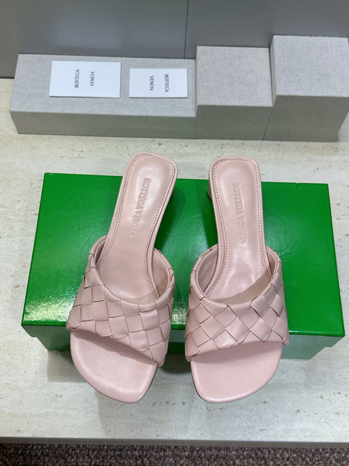 BV 26s Blink Intrecciato Mules 4.5cm Pink Leather 896578