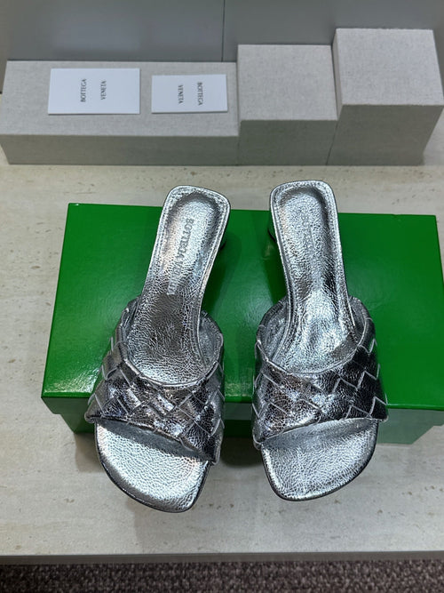 BV 26s Blink Intrecciato Mules 4.5cm Silver Metallic Leather 896574