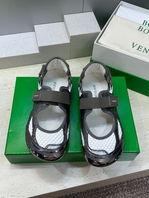BV 26s Orbit Flash Mary Jane Grey Mesh 887328