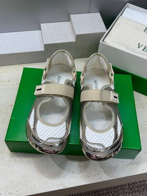 BV 26s Orbit Flash Mary Jane Beige Mesh 887325