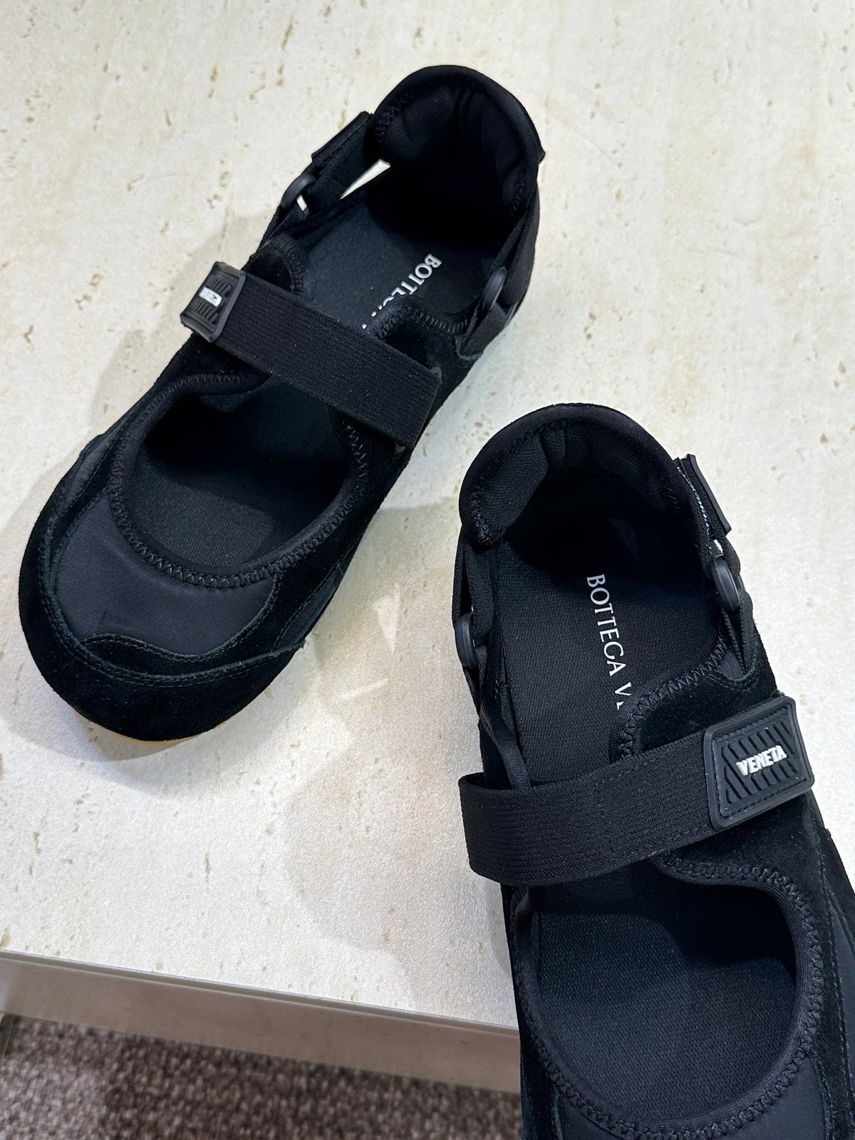 BV 26s Orbit Flash Mary Jane Black Suede 8873254