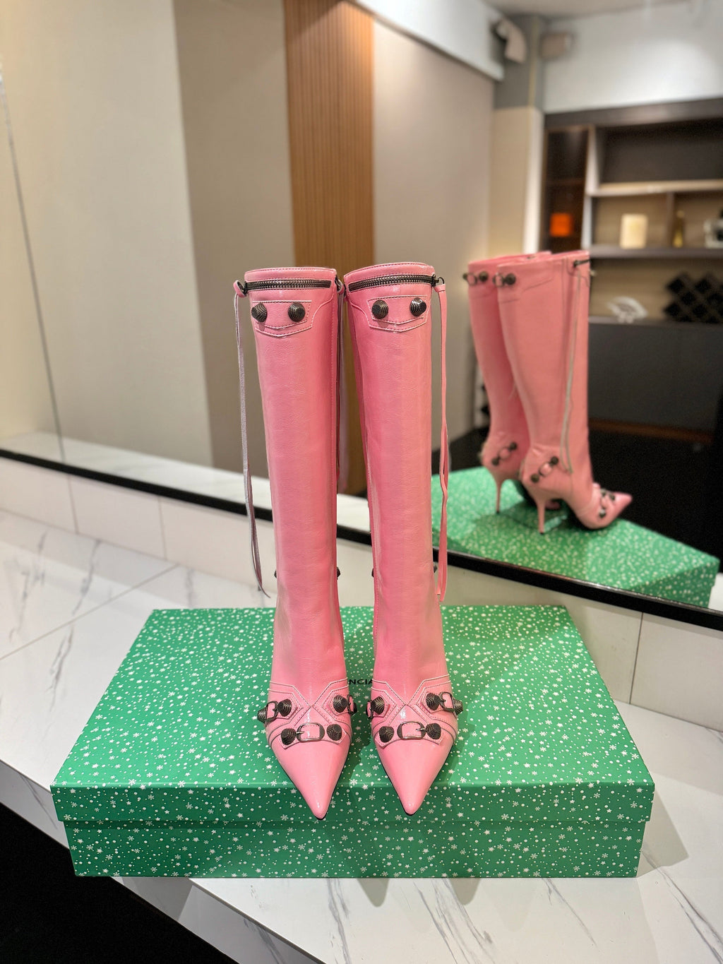 BLC Cagole Knee-High Boots 9.5cm Pink Leather 985498