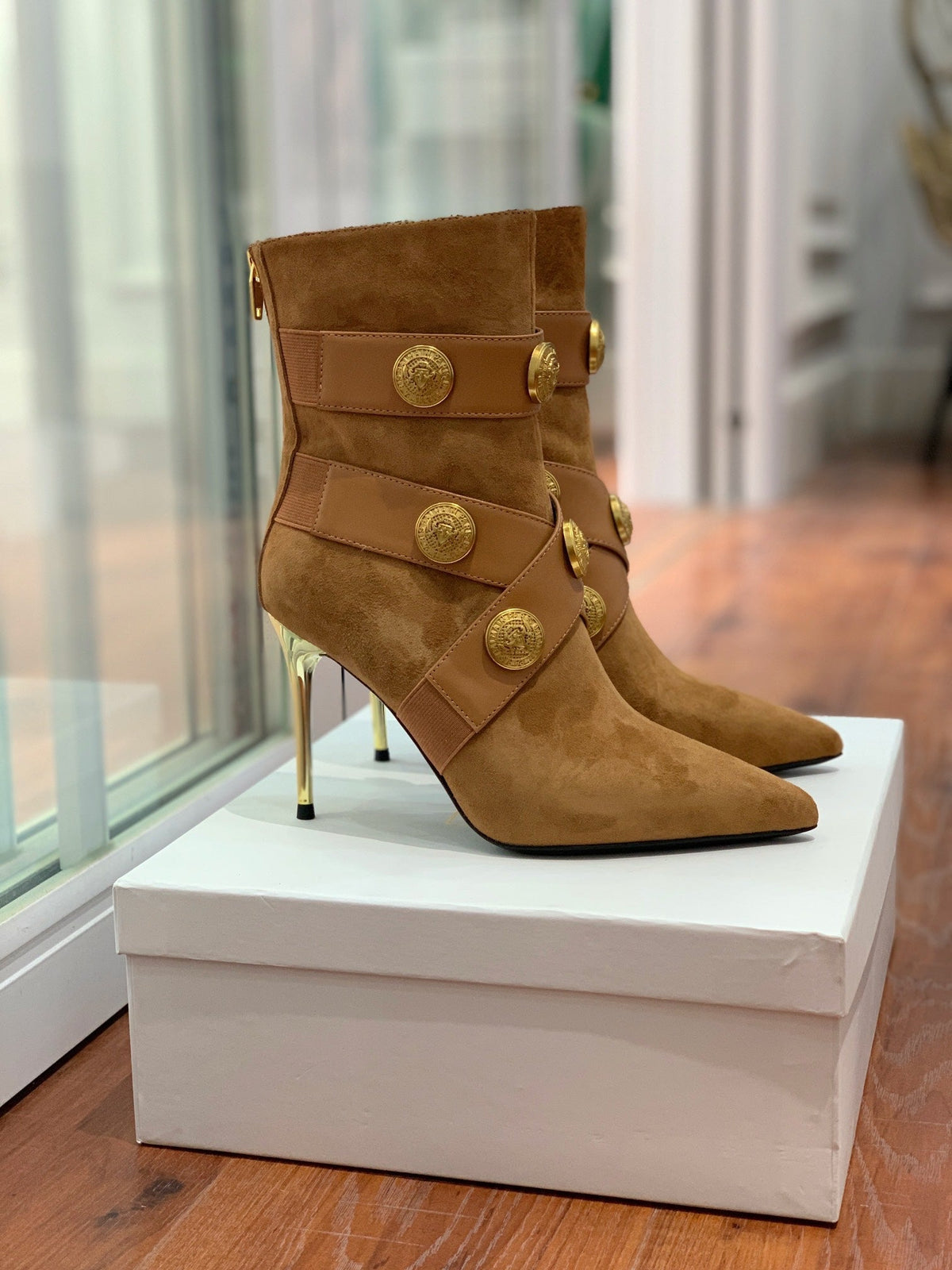 BM 26S Alma Ankle Boots 9.5cm Medallion Buttons Tan Suede Leather 111360