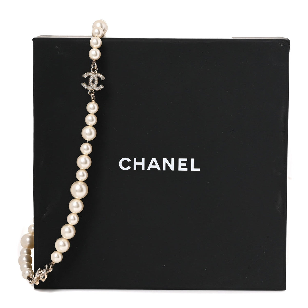 Crystal Pearl CC Short Necklace Gold