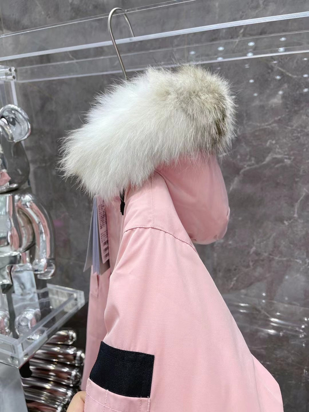 C. Goose Bomber Jacket Light Pink Polyester 0033