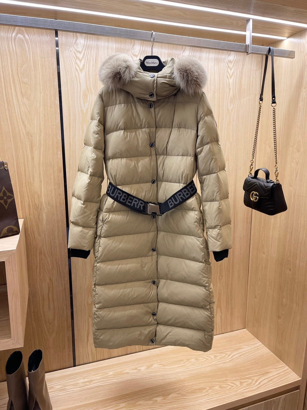 Burberry 25 Fur Collar Long Jacket Beige Down Nylon