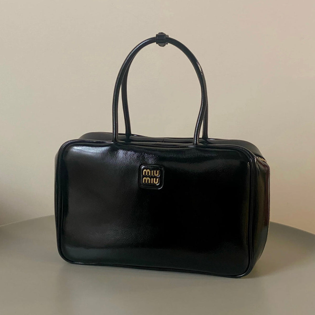 Beau Naplak 34cm Black Patent Leather