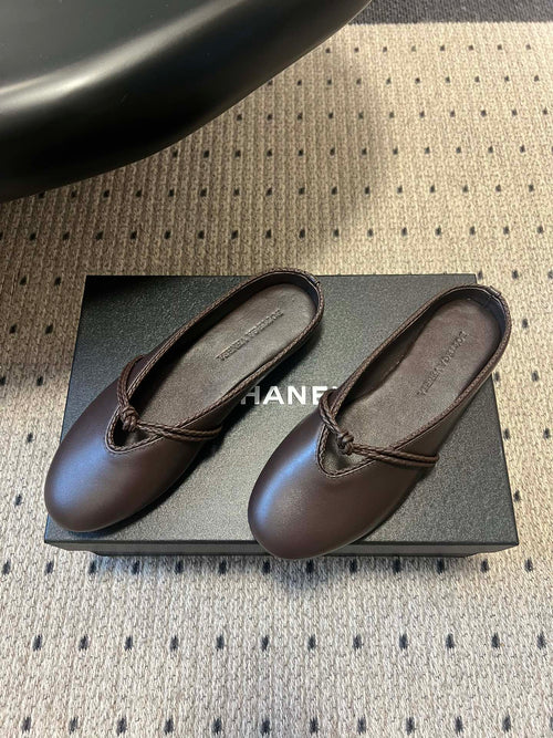 BV 26s Flats Mules Chocolate Calfskin