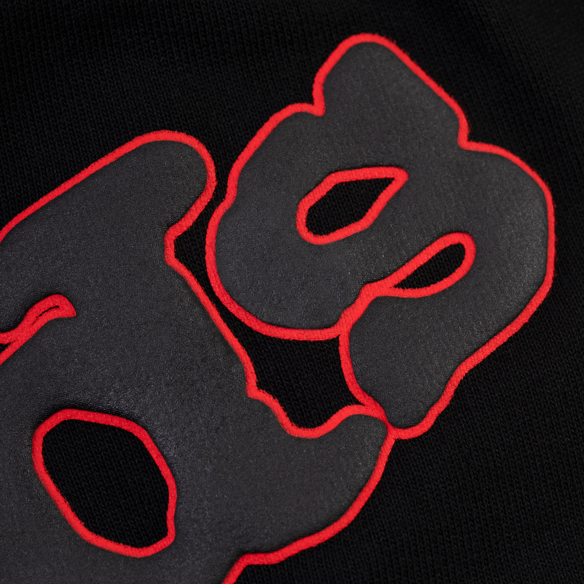 BELUGA OUTLINE SWEATSHORT