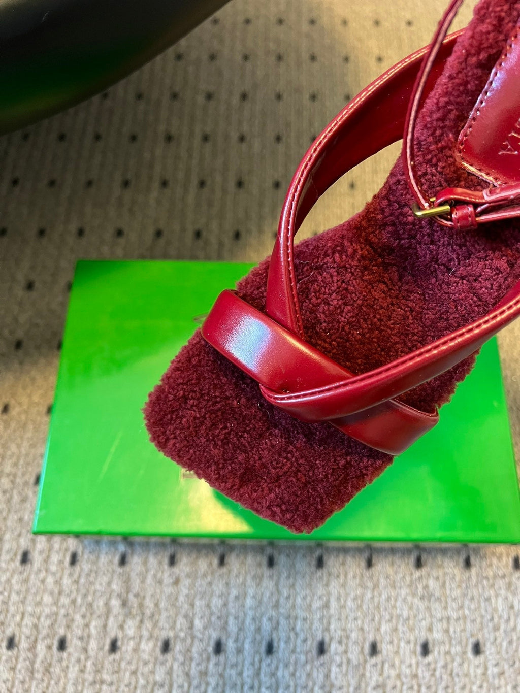 BV 26s Square-Toe High-Heel Sandals 9cm Red Lambskin Wool