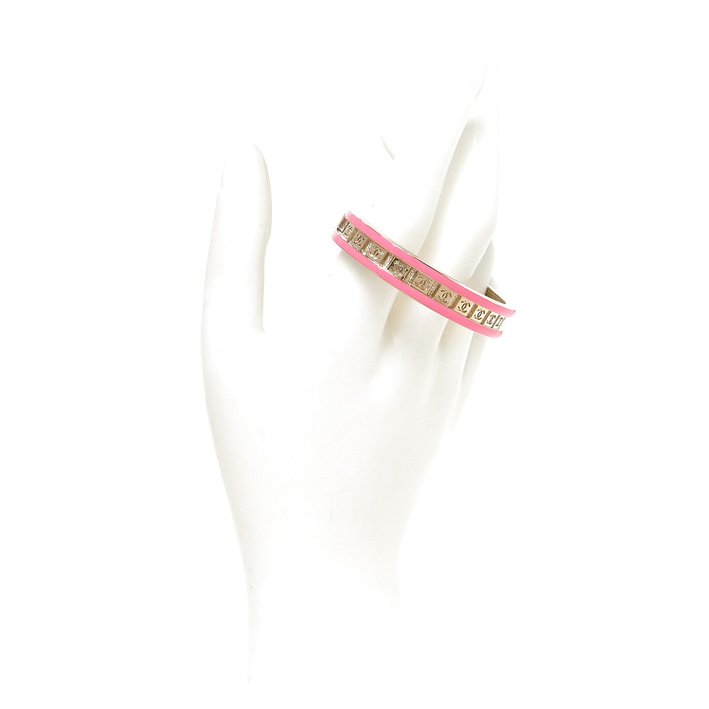 Metal Enamel CC Cuff Bracelet S Gold Pink
