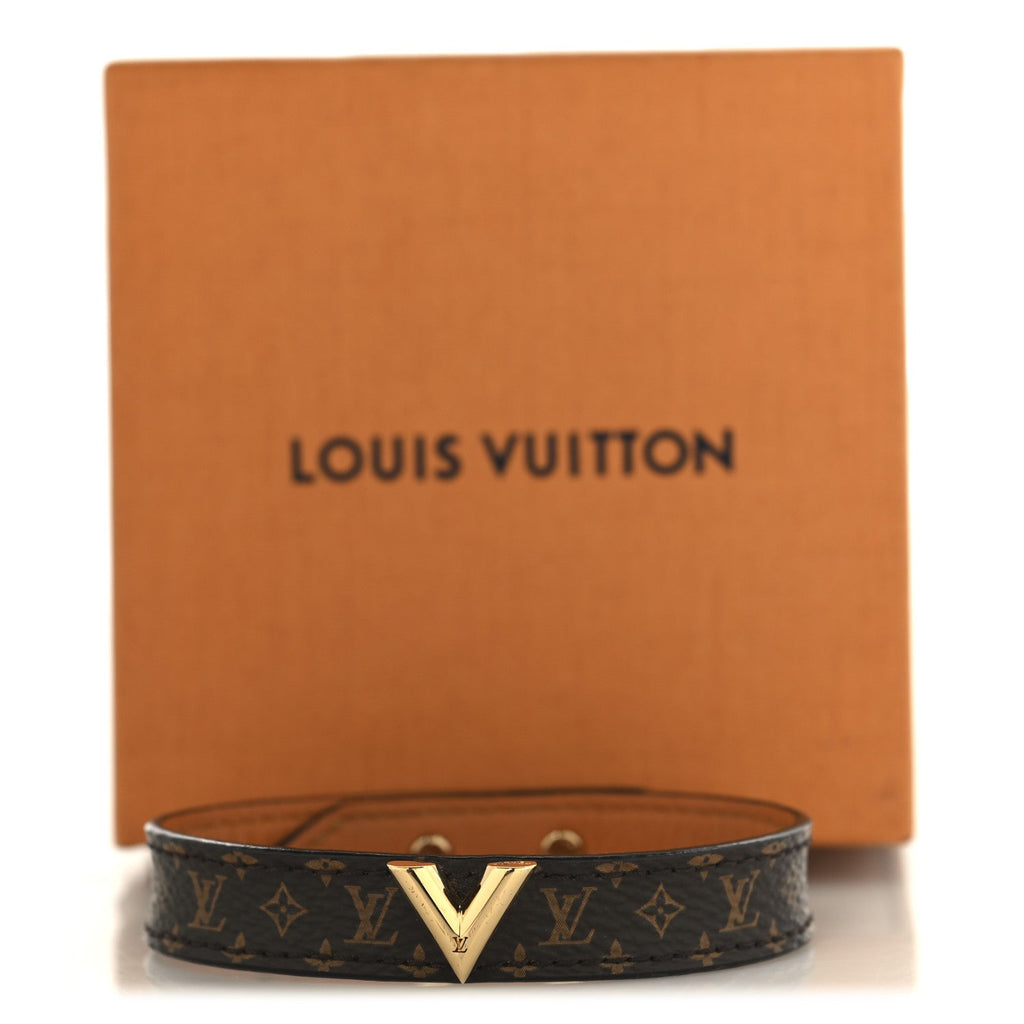 Monogram Essential V Bracelet 19