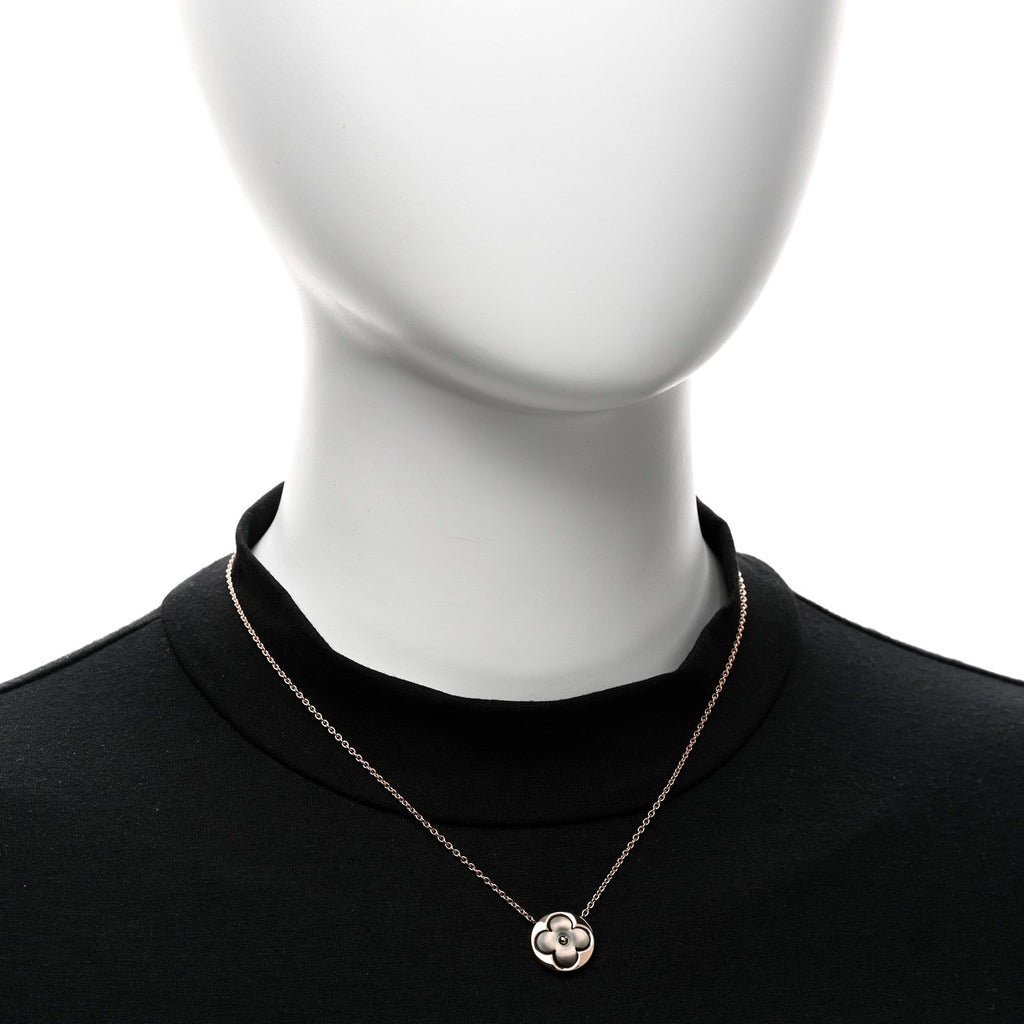 18K Pink Gold Grey Mother Of Pearl Blossom Sun Pendant Necklace