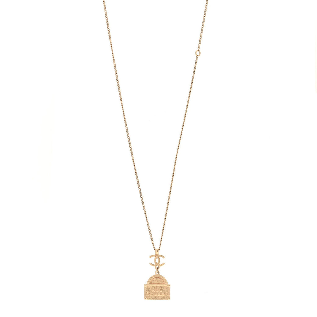 Metal CC Rue Cambon Necklace Gold