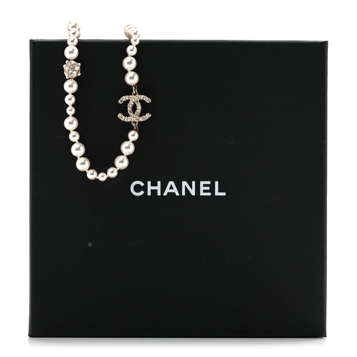 Pearl Crystal CC Short Necklace Gold Gold