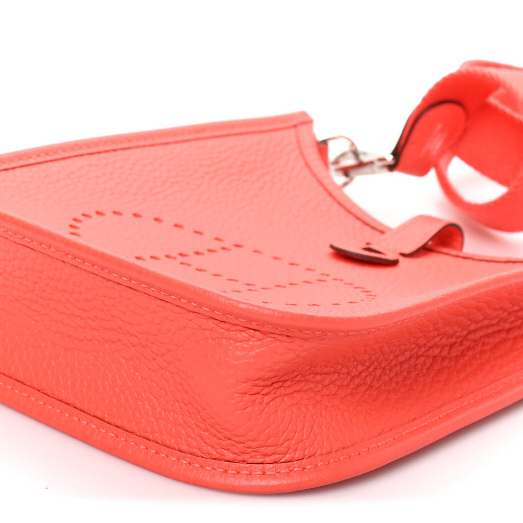 Taurillon Clemence Evelyne TPM Rouge Pivoine