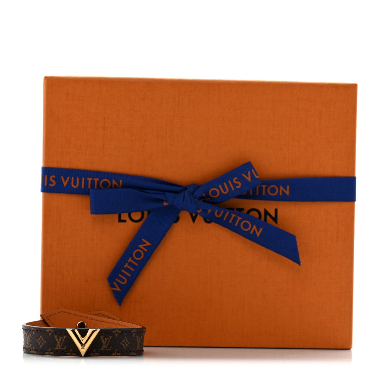 Monogram Essential V Bracelet 15