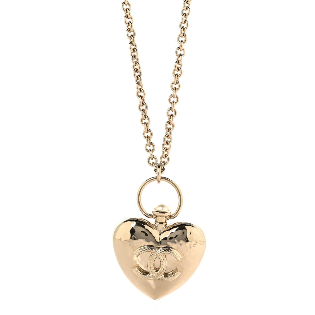 Metal CC Heart Locket Necklace Gold