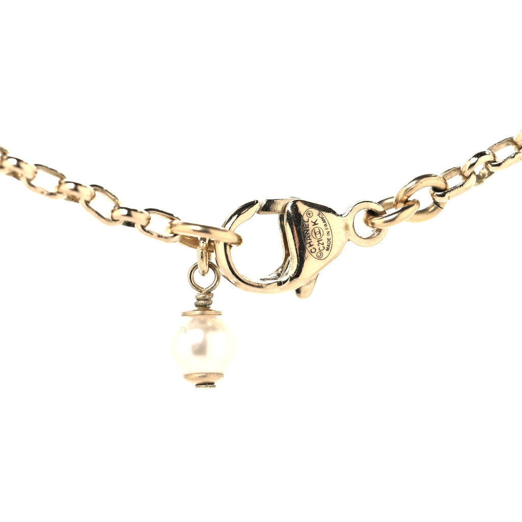 Metal Pearl Crystal CC Textured Pendant Necklace Gold