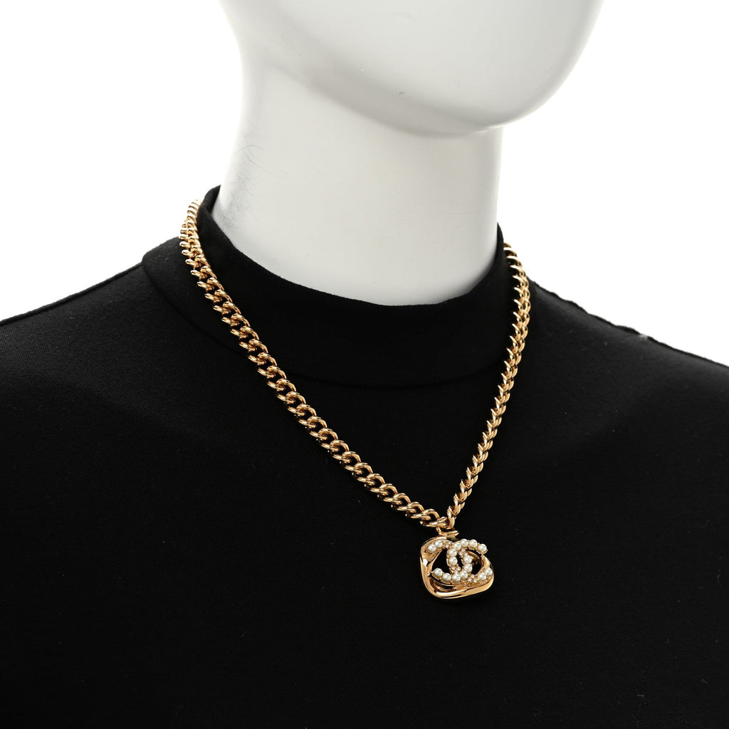 Metal Crystal Pearl Chain Link CC Necklace Gold