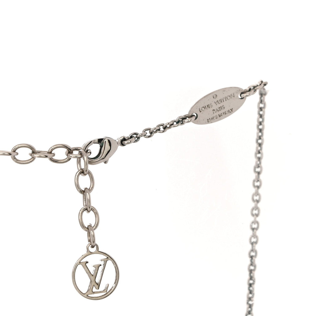 Metal Essential V Supple Necklace Silver
