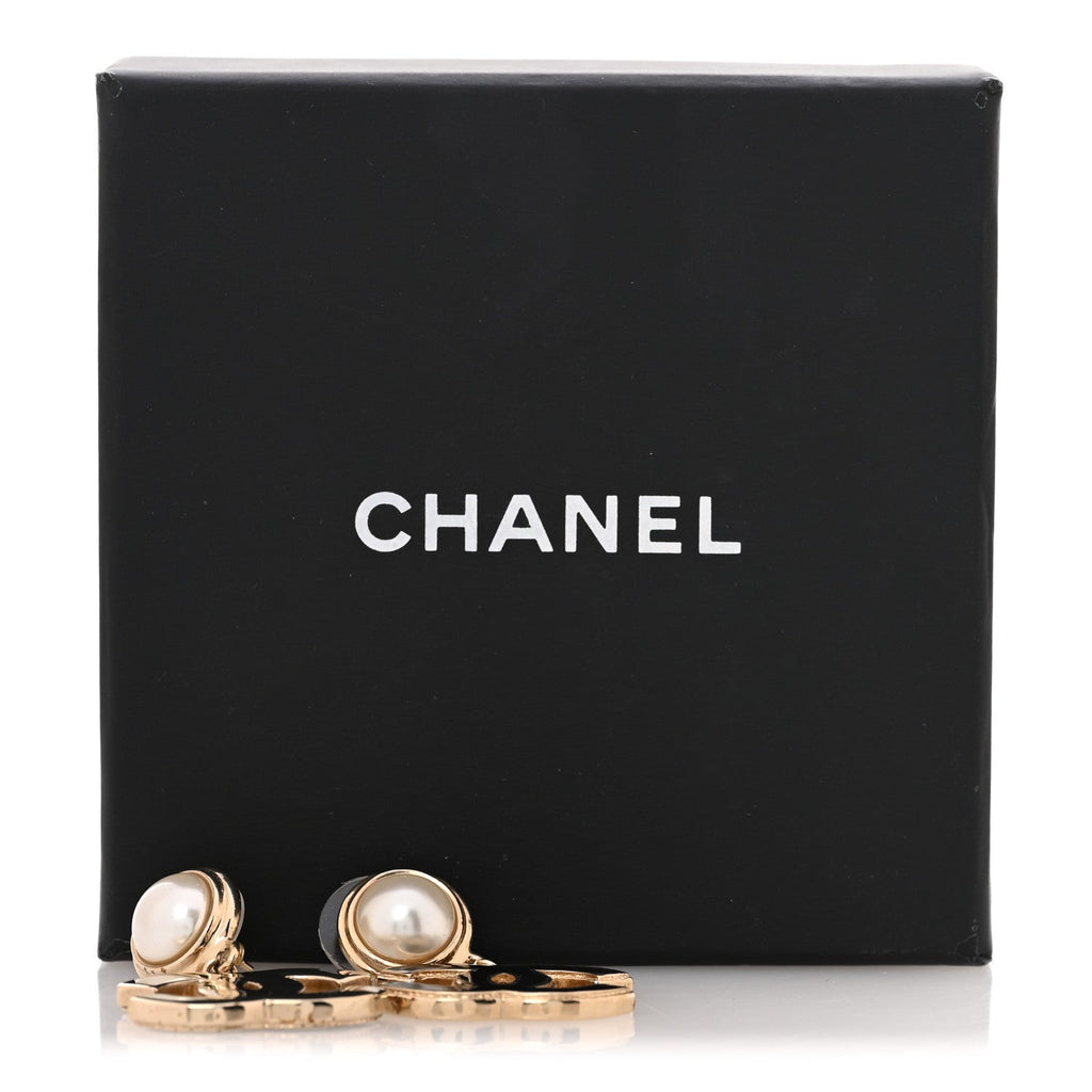 Pearl Enamel CC Drop Earrings Black