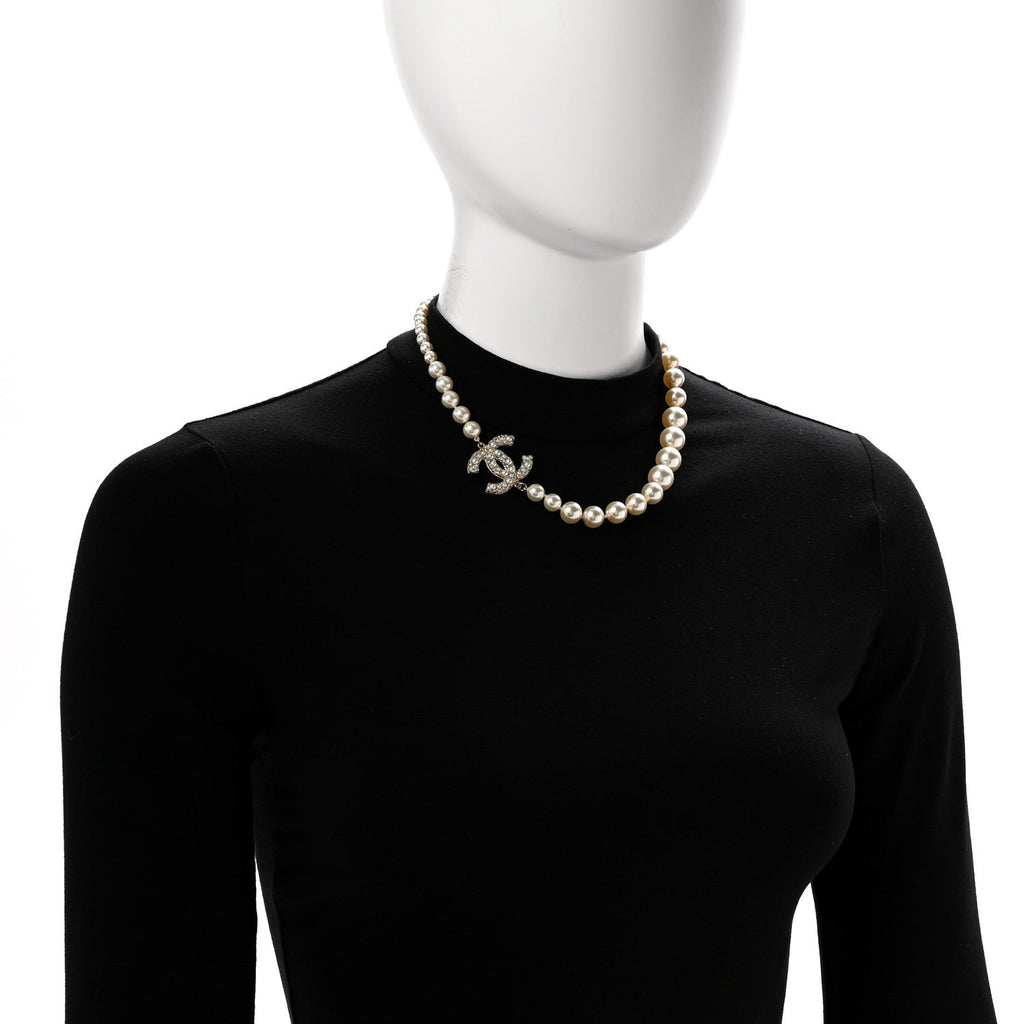 Pearl CC 100th Anniversary Necklace Light Gold