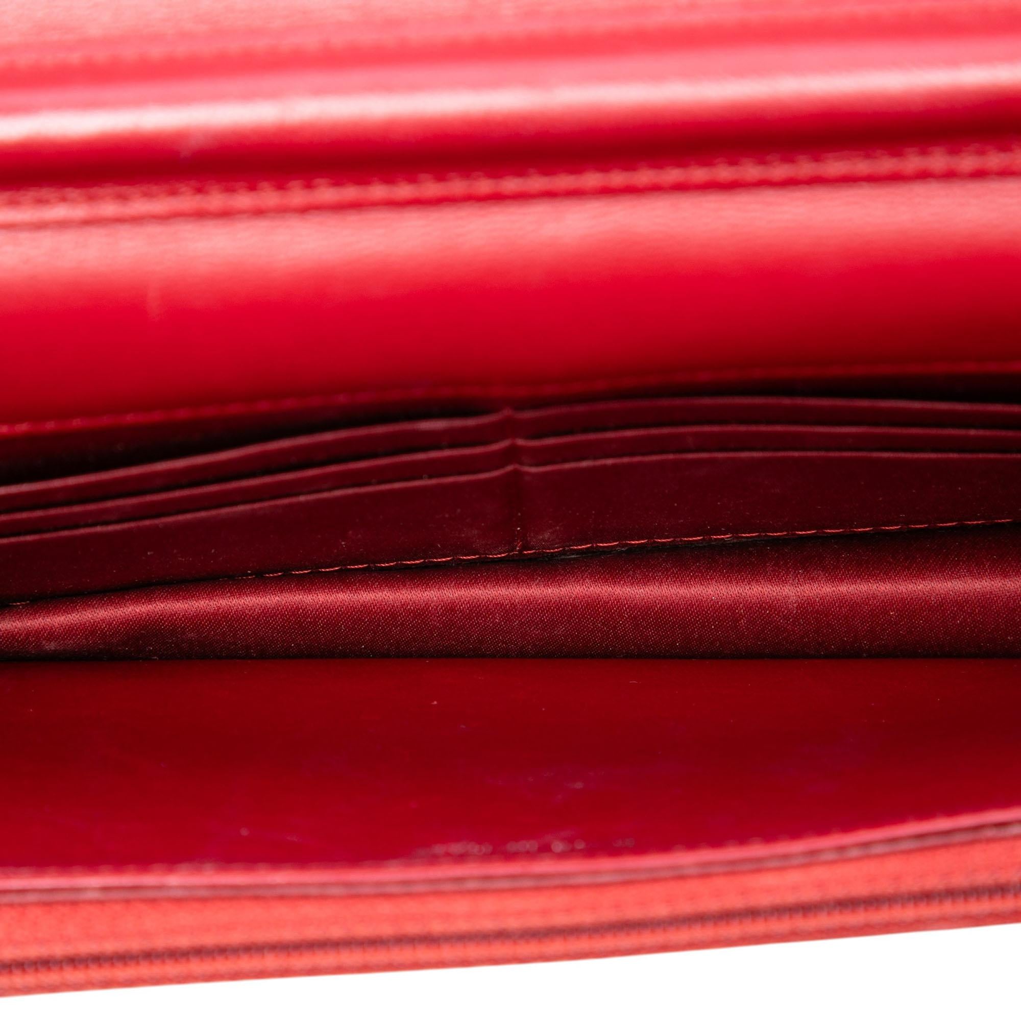 Chanel CC Embossed Lambskin Camellia Wallet On Chain