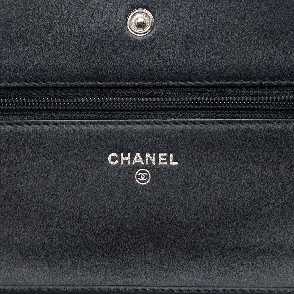 Chanel CC Patent Caviar Wallet On Chain