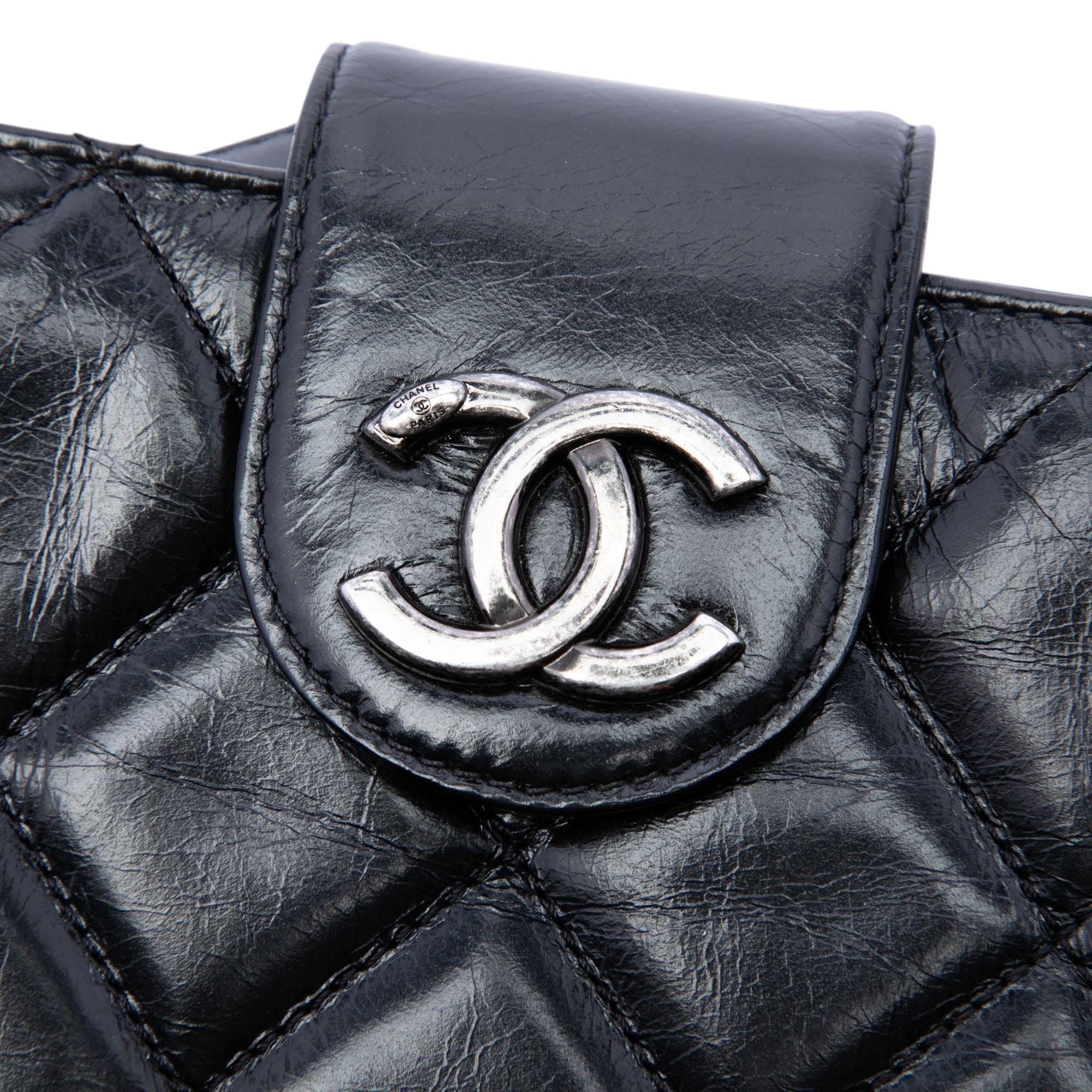 Chanel Quilted Glazed Calfskin Coco Pleats Chain Clutch