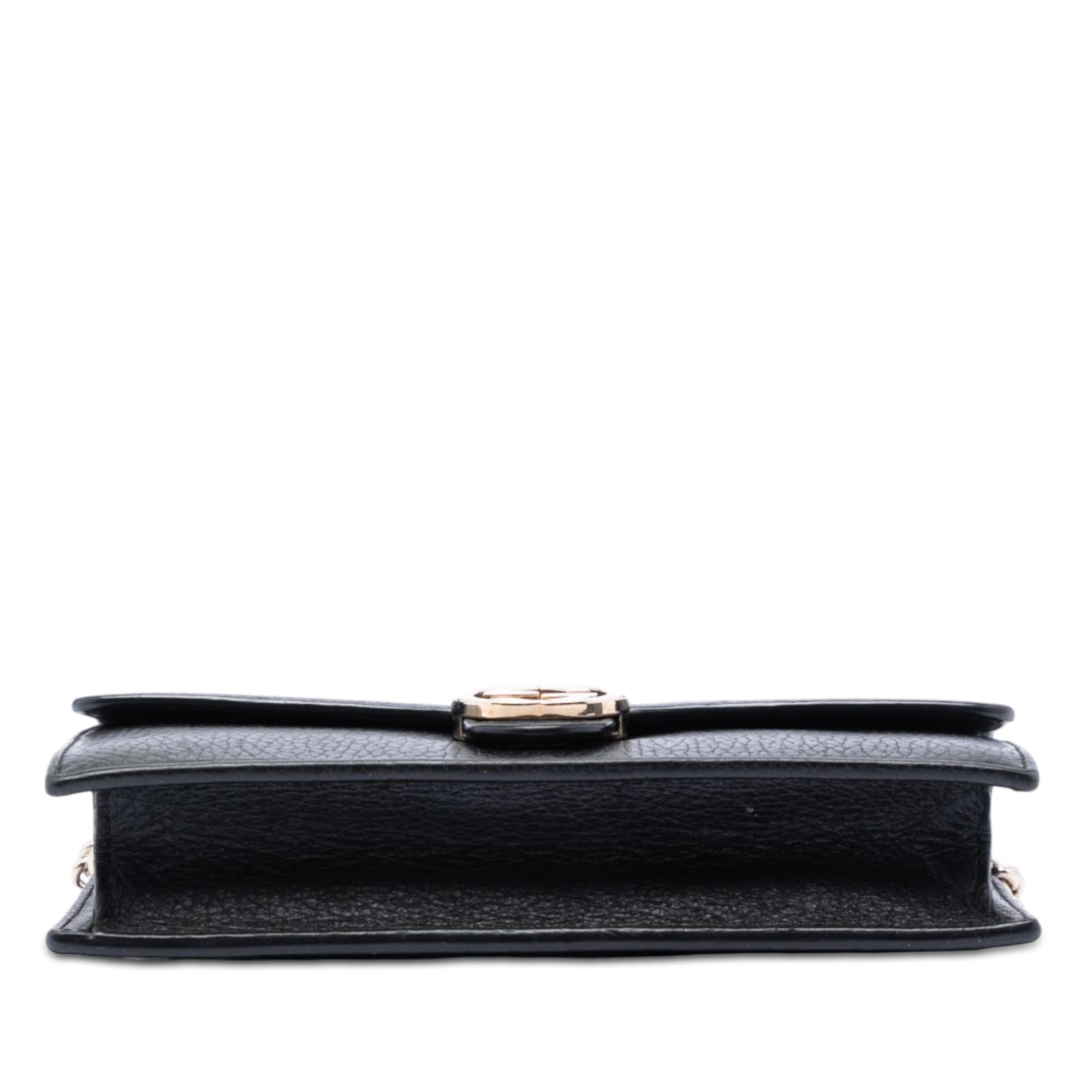 Gucci Dollar Calfskin Interlocking G Wallet on Chain
